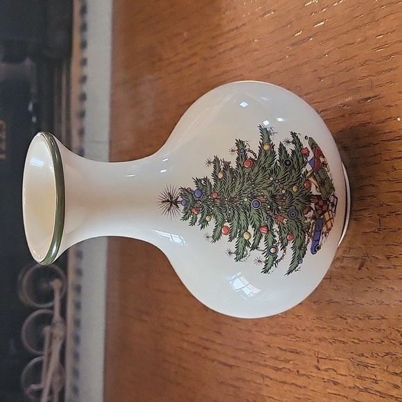 Cuthbertson Original Christmas Tree Bud Vase - Picture 1 of 4